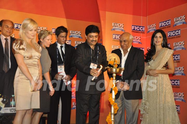 Shah Rukh Khan, Katrina Kaif, Yash Chopra, Karan Johar and others were present at the inaugural session of FICCI Frames 2010