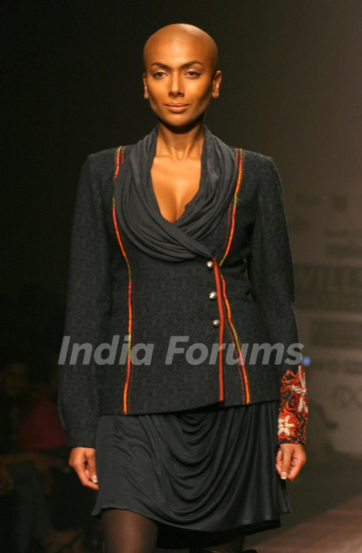 A Model showcasing designer Payal Jain''s creation at the Wills Lifestyle India Fashion Week 2010, in New Delhi on Friday