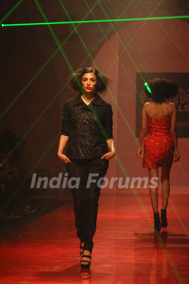 Models showcasing designer Namrata Joshipura''s creations at the Wills Lifestyle India Fashion Week-2010, in New Delhi on Saturday 27 March