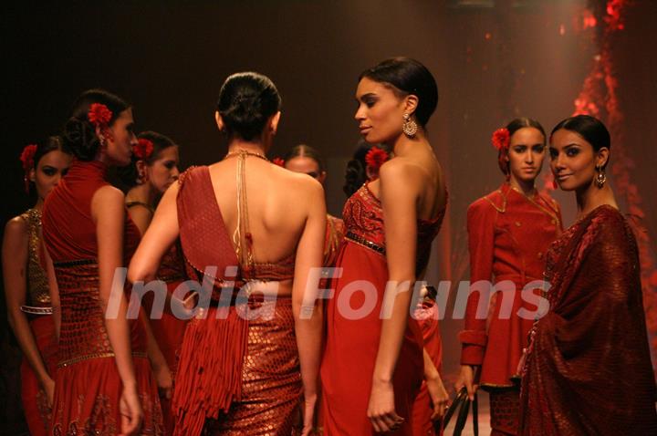 Models showcasing designer J J Valaya,s creations at the Wills Lifestyle India Fashion Week-2010, in New Delhi