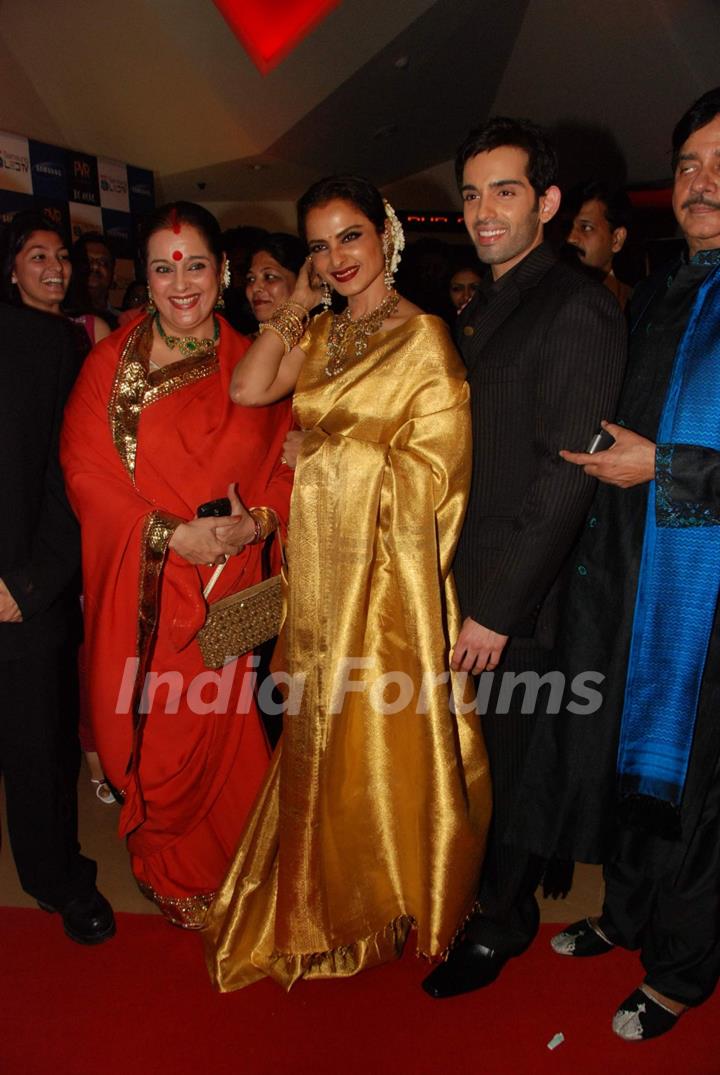 Rekha, Shatrughan Sinha, Poonam Sinha and Luv Sinha at Saadiyan film premiere