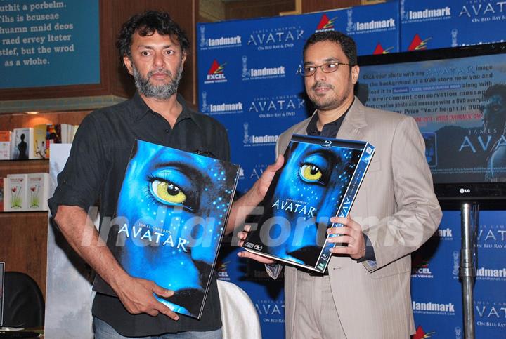 Rakeysh Mehra launches the Blu Ray ad DVD of Avatar at Infiniti Mall