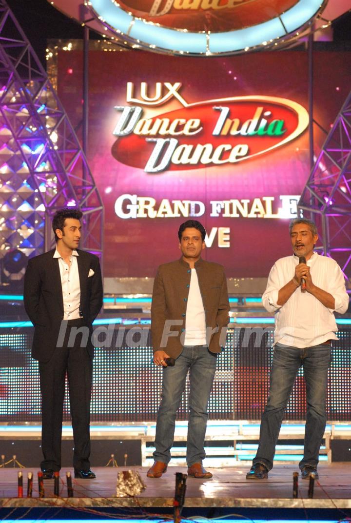 Ranbir Kapoor at the grand finale of Dance India Dance Season 2 at Andheri Sports Complex in Mumbai on Friday