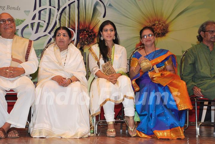 Playback singer Lata Mangeshkar and Kajol at Dinanath Mangeshkar Puraskar award at Sion in Mumbai