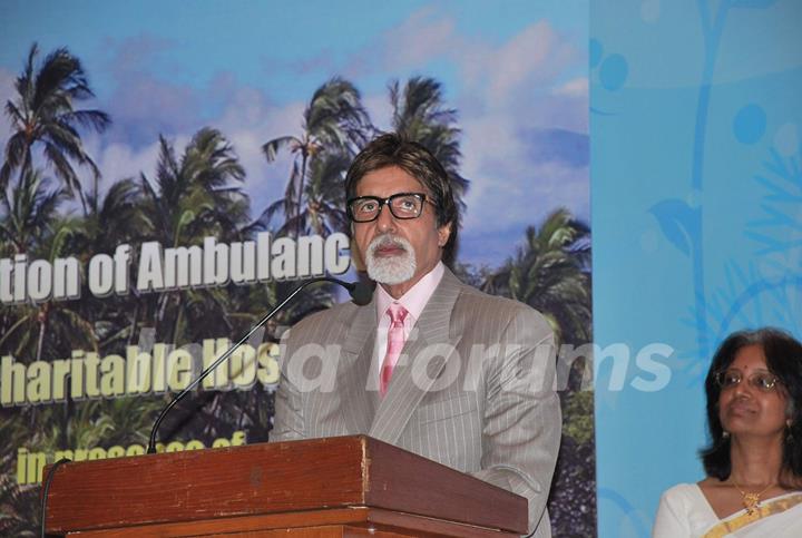 Bollywood Actor Amitabh Bachchan gestures during the handing over an ambulance to Bethany trust by State Bank of Travancore in Mumbai on Monday, 10 May 2010