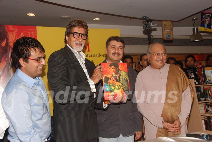 Bollywood superstar Amitabh Bachchan at the book launch of &quot;Bollywood in Posters&quot; at Crossword, Juhu