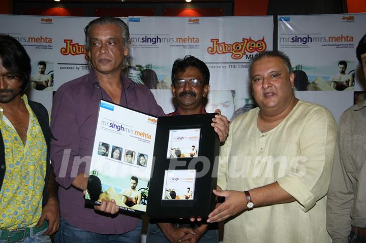 &quot;Mr Singh Mrs Mehta&quot; film music launch at Landmark