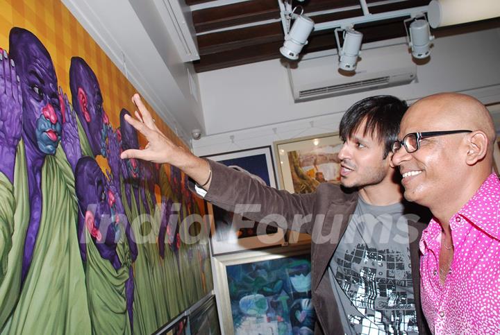 Vivek Oberoi at CPAA Art Exhibition at Cymroza