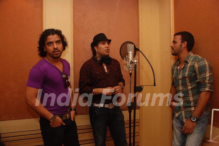 Bollywood Singer Mika Singh with Music Director Sharib and Toshi during the song recording of Punjabi Film &quot;Will You Marry Me&quot; in Mumbai