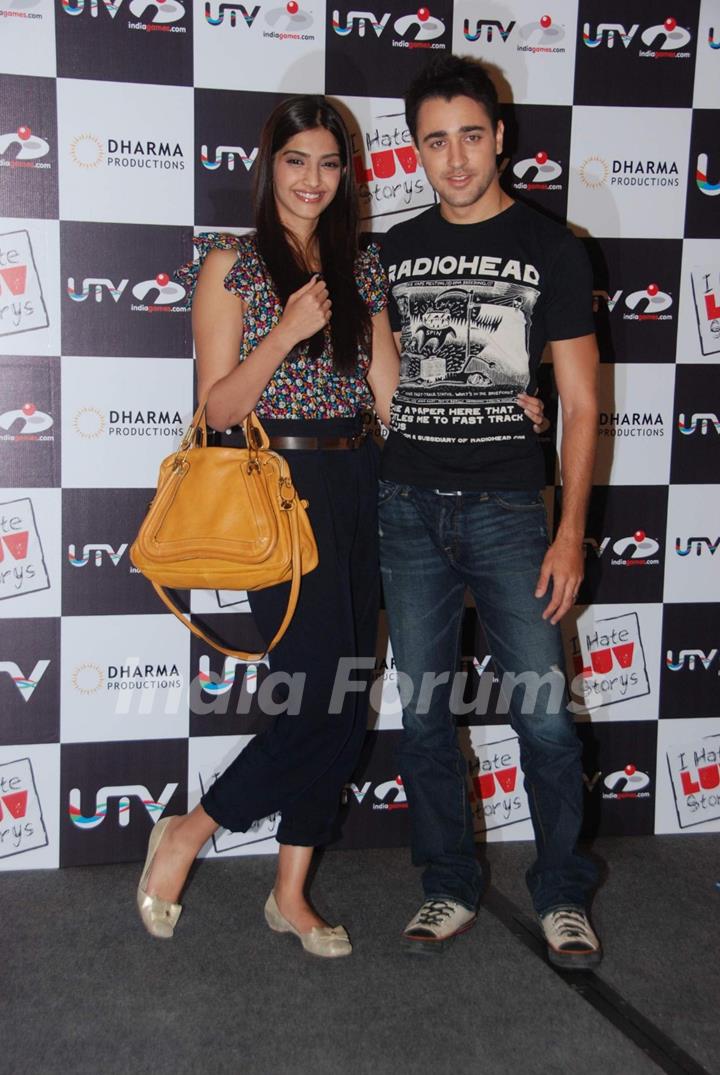 Sonam Kapoor and Imran Khan ''I Hate Luv Storys Game Launch'' at JW Marriott