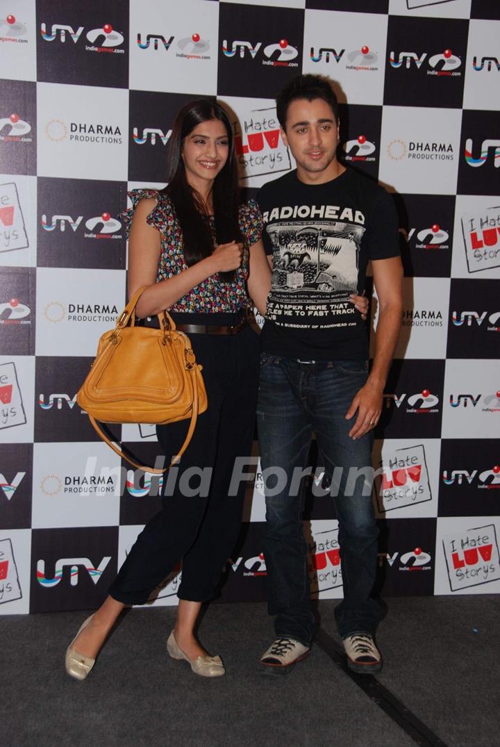 Sonam Kapoor and Imran Khan ''I Hate Luv Storys Game Launch'' at JW Marriott