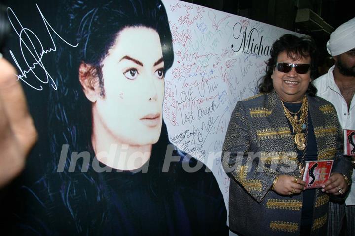 Celebs at Rahul Saxena''s tribute event to MJ at Shanmukhanand Hall, Sion