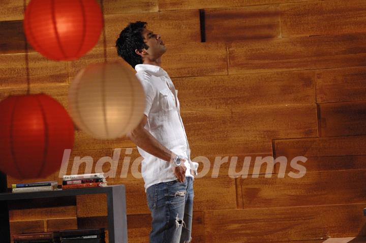 Shahid in Milenge Milenge movie