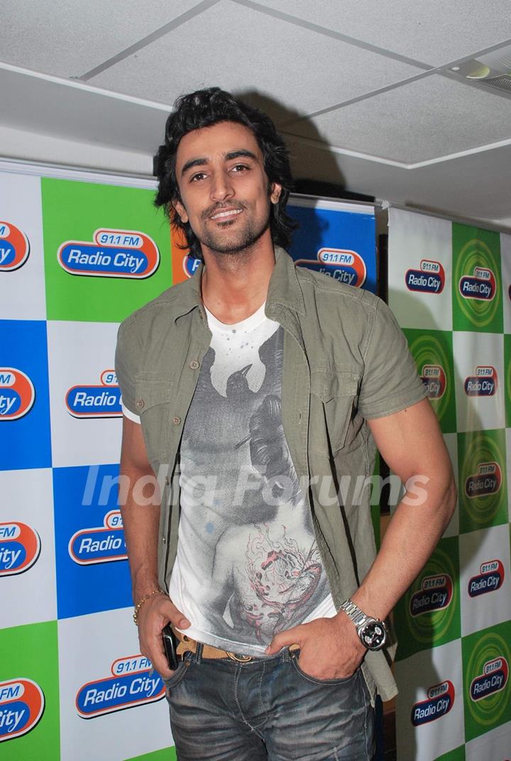 Kunal Kapoor at the promotion of &quot;Lamhaa&quot; at Radio City