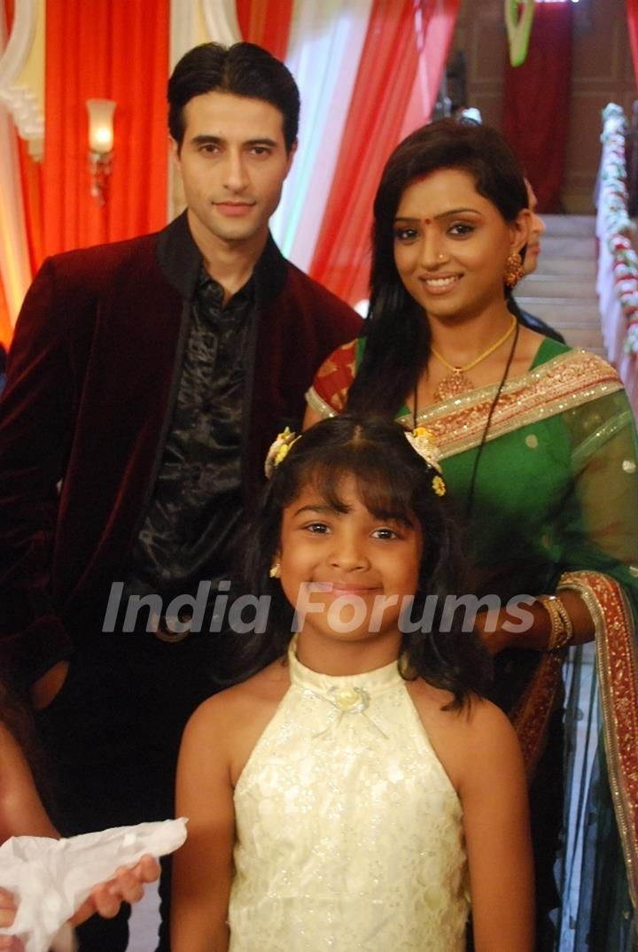Anmol with his wife and daughter