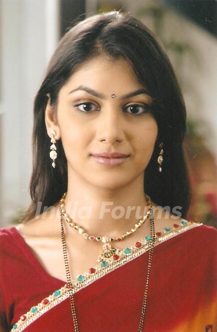 Sriti Jha as Sandhya