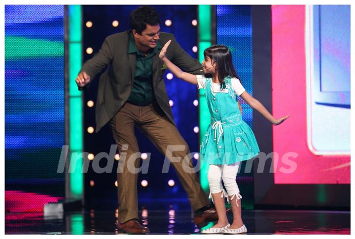 Madhavan dancing with Sparsh