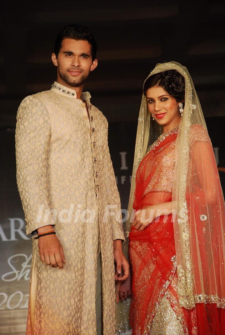 Models at the Marwar wedding show with Gitanjali show at WTC