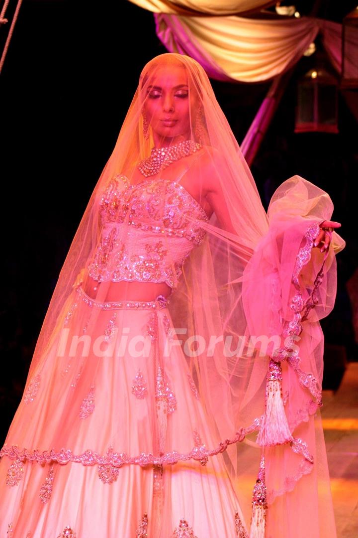 Delhi Couture Week 2010 in New Delhi