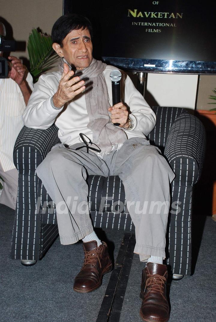 Dev Anand at the Charge-sheet film press meet