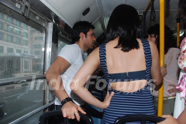 Emran Hashmi and Prachi Desai travel by bus to promote their film