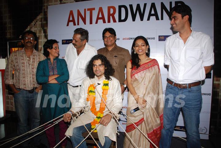 Imtiaz Ali kidnapped and trapped as a groom to promote film Antardwand at PVR, Juhu