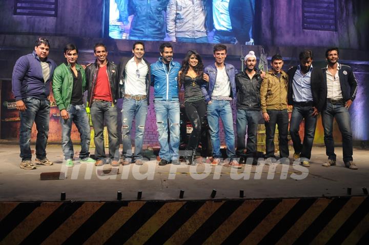 Priyanka Chopra with 10 Khiladis of Khatron Ke Khiladi 3