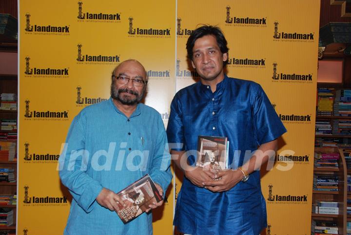 Shyam Benegal at the book launch of The Thing about Thugs at Landmark, Andheri