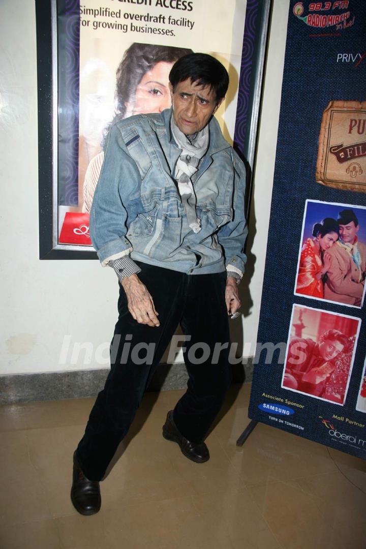 Dev Anand''s Guide film screening at PVR, Goregaon