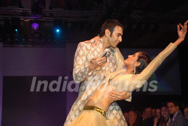 Model on the ramp at Rhea Nasta show at the India International Jewellery Week on Day 3