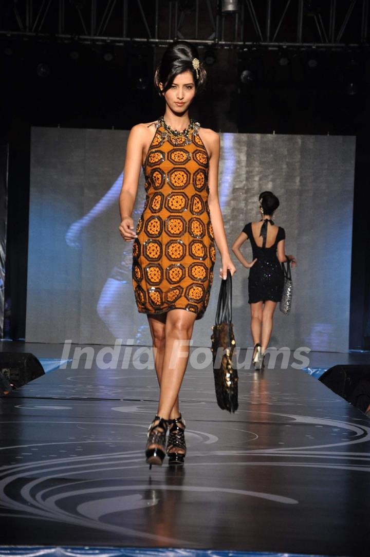 Model walks the ramp for Azeem Khan show presented by Standard Chartered at Grand Hyatt