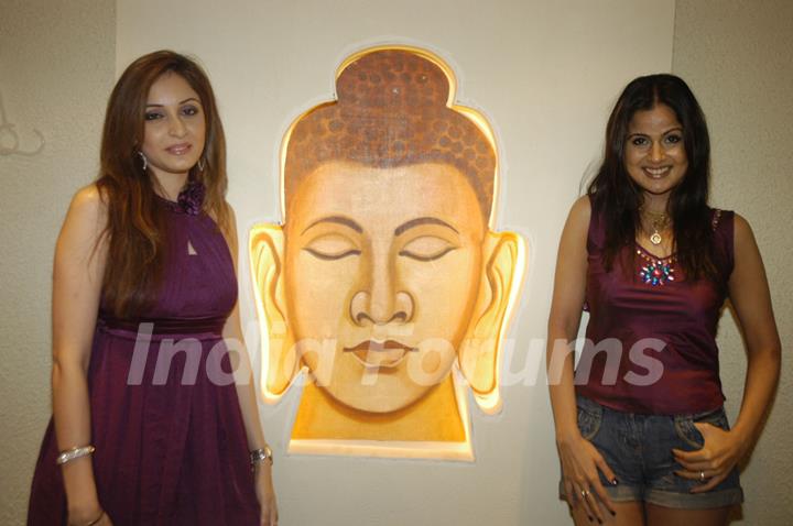 Nandini at Essence Salon spa launch at Lokandwala