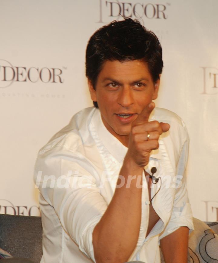 Shah Rukh Khan and Gauri Khan as the brand ambassador of D''Decor at Taj Lands End