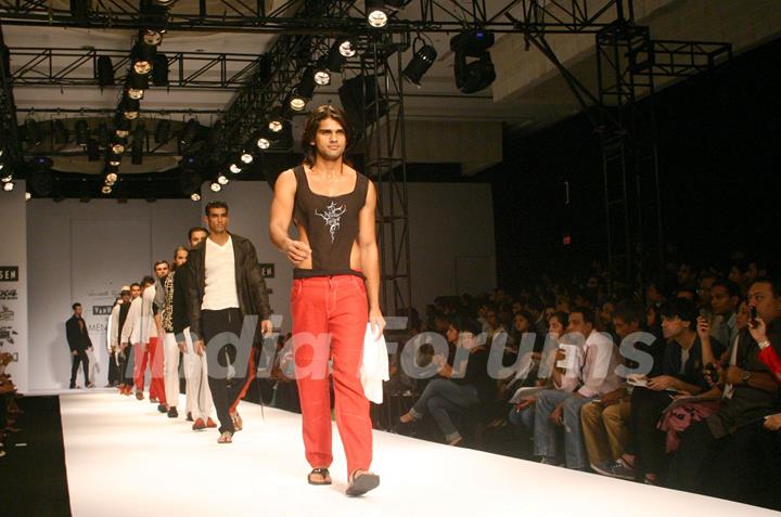 Models showcasing designer Wendell Rodricks''s creations at the Ven Heusen India Mens Week, in New Delhi