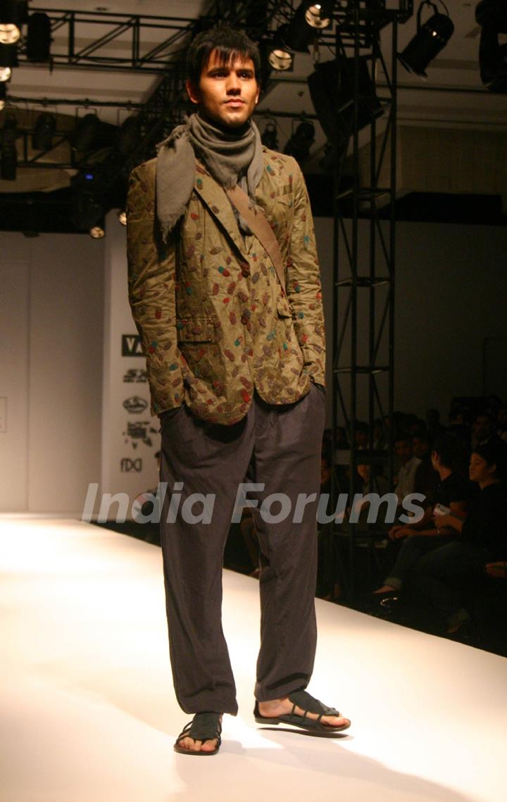 A model showcasing designer Sanchita''s creation at the Ven Heusen India Mens Week, in New Delhi