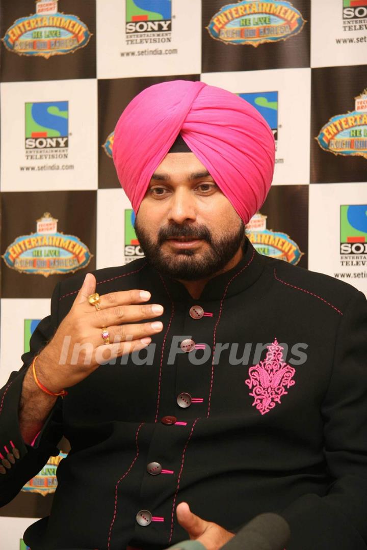 Navjot Singh Sidhu on the sets of Entertainment Ke Liye Kuch Bhi Karega at Yashraj