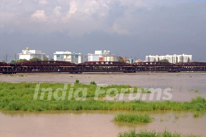 Overflowing Yamuna River at old bridge in Delhi on Saturday 11 Sep 2010