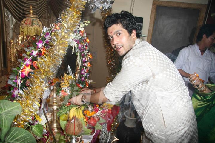 Bappi Lahiri celebrates the Ganpati festival at his residence in Mumbai