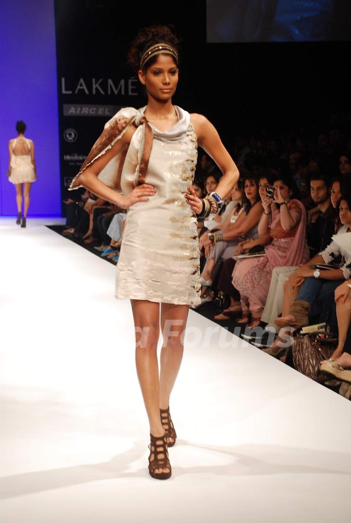 A model walks the runway in an Babita design at the Lakme Fashion Week
