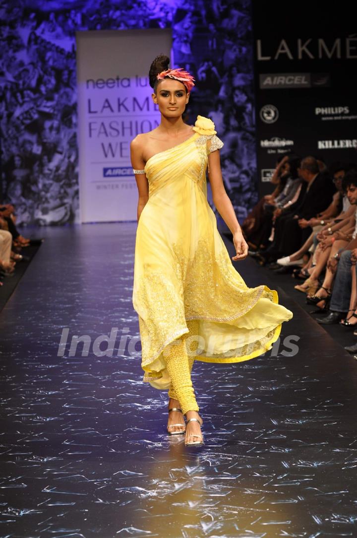 Model walks the ramp at Neeta Lulla show for Lakme Fashion Week