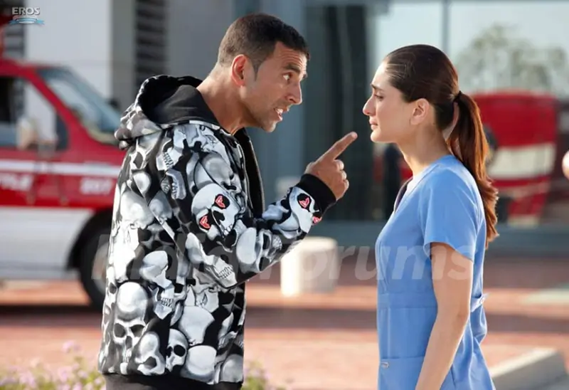 Akshay kumar shouting in Kareena
