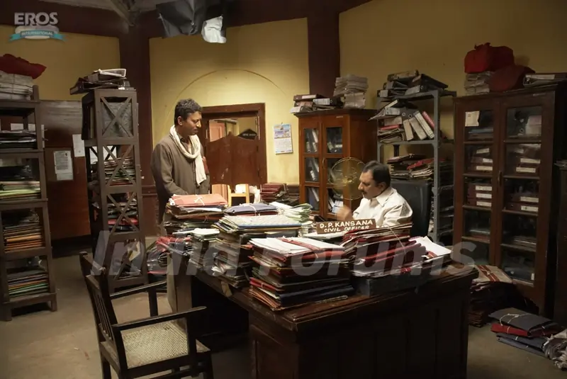 Irfaan Khan enquiring something