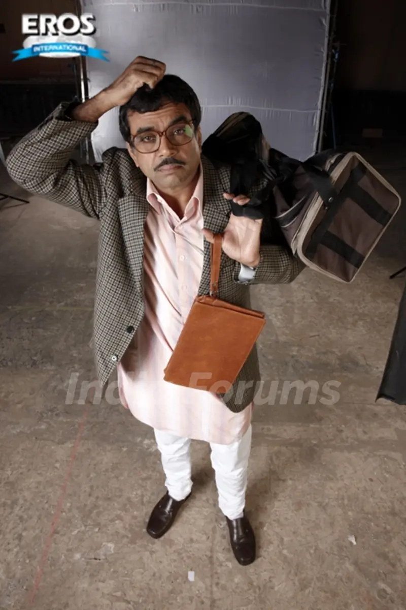 Paresh Rawal looking confused