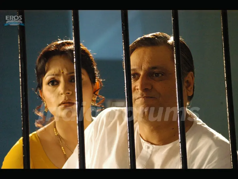 Manoj and Upasana looking shocked