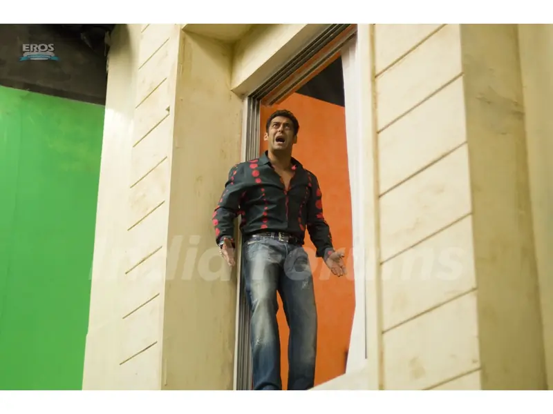Salman Khan shouting on God