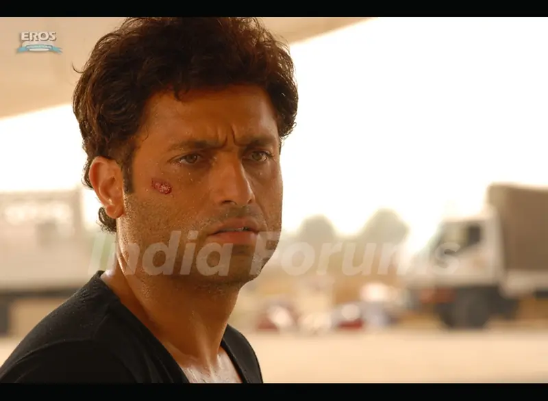 Shiney Ahuja looking tensed