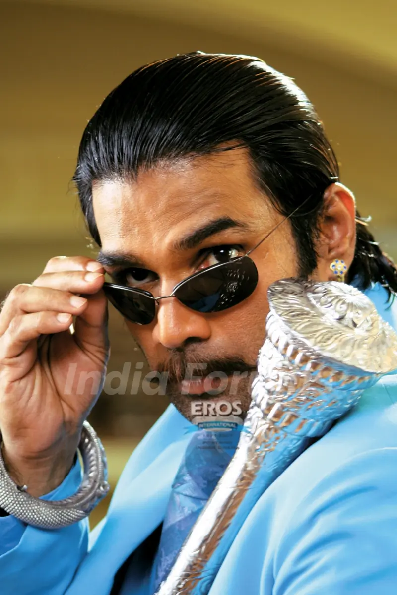 A still image of Sunil Shetty