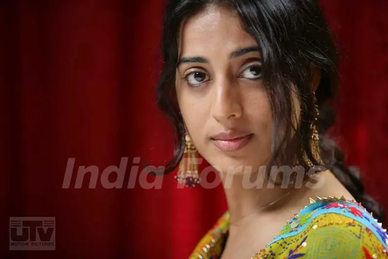 Mahie Gill in Dev D