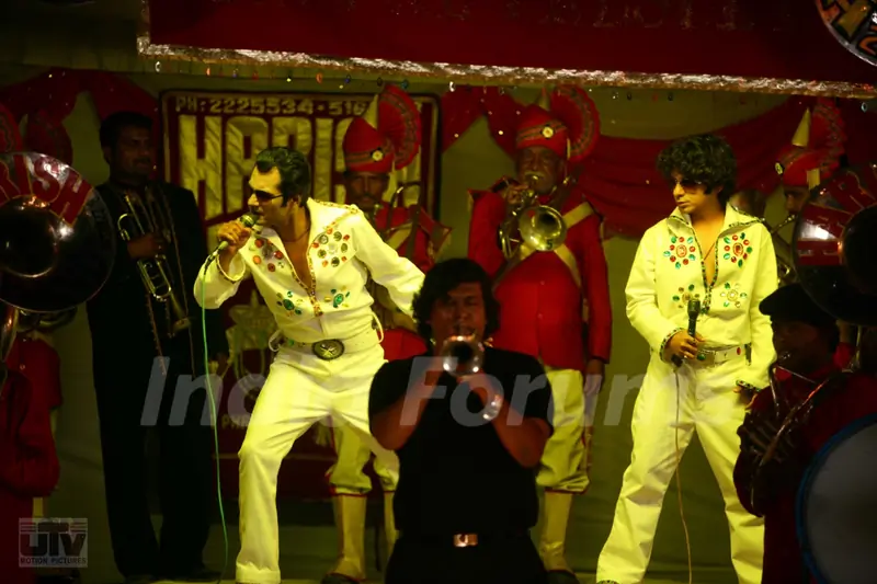 A song sequence in Dev D
