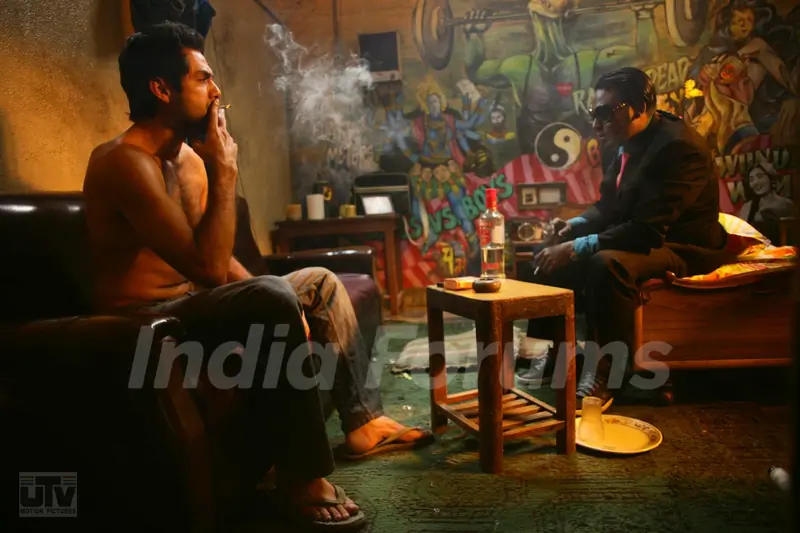 Abhay Deol and Dibyendu Bhattacharya smoking